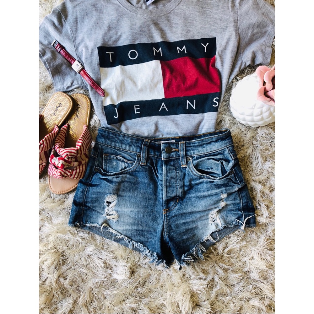 Guess Denim Shorts - Picture 2 of 7